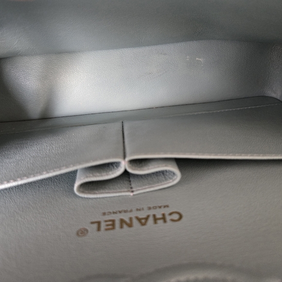 Authentic Chanel Medium Classic Flap Tiffany Blue Caviar - Picture 14 of 16